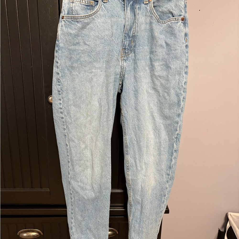 High Rise Blue Jeans with Vintage Wash